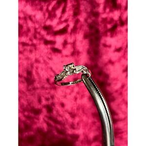 Vintage 18K White Gold Electroplate Cocktail Ring Cubic Zirconia Rhinestones 8